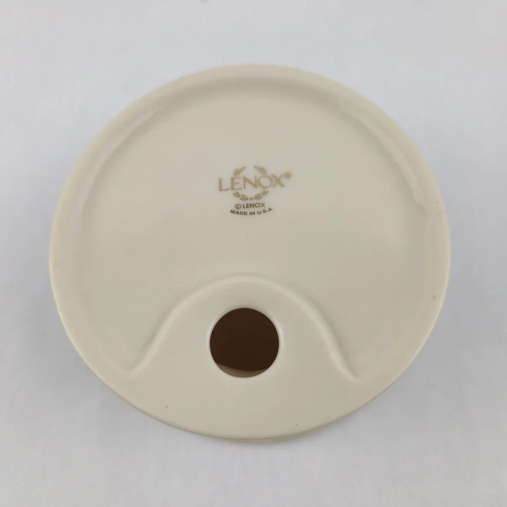 Lenox Versailles Ceramic Pillar Candle‎ Holder in Cream & Gold